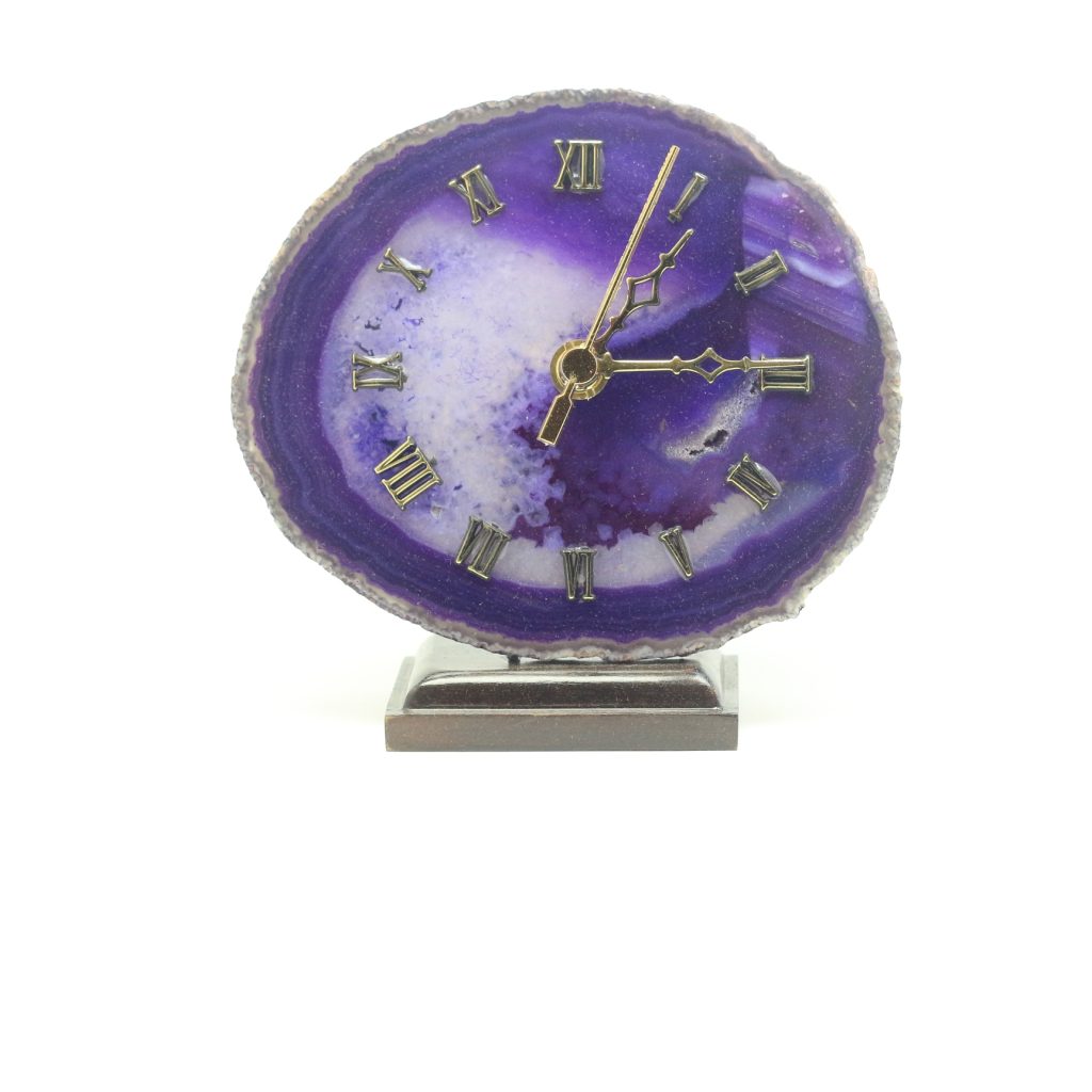 Horloge agate teinte violet du Brésil, faite main en agate et bois. Format 13,5 cm, pièce décorative originale et minérale.
