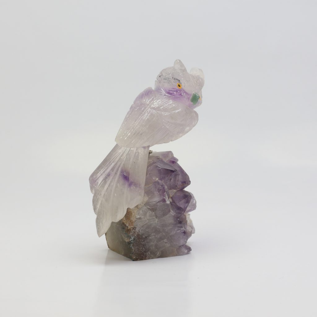 Chouette en améthyste sur druse d’améthyste 538 g du Brésil 13 cm