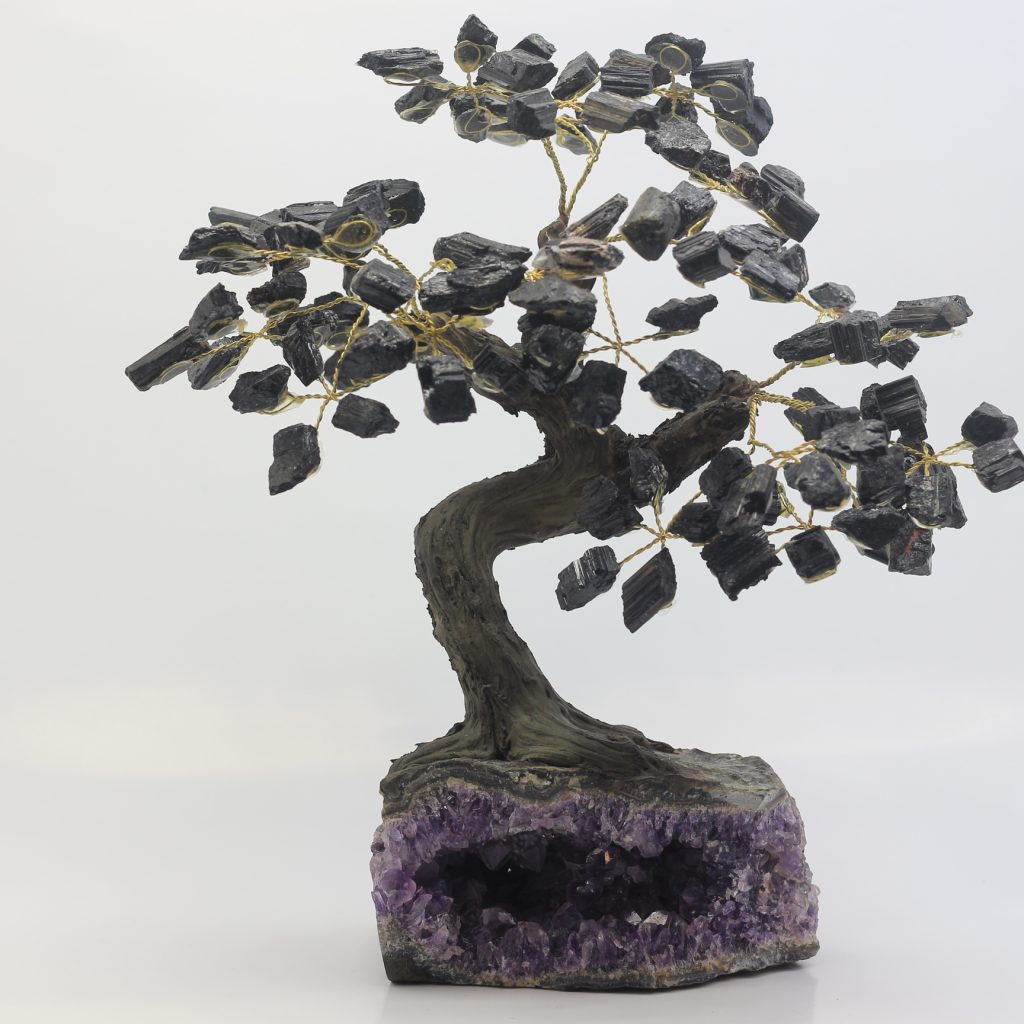 arbre-de-vie-en-tourmaline-noire-sur-druse-damethyste-120-pierres-roulees