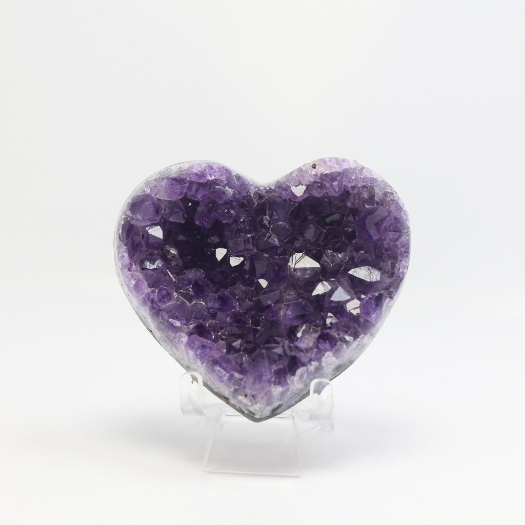 Cœur en druse d’améthyste brute du Brésil, violet intense, qualité AAA, 279 g